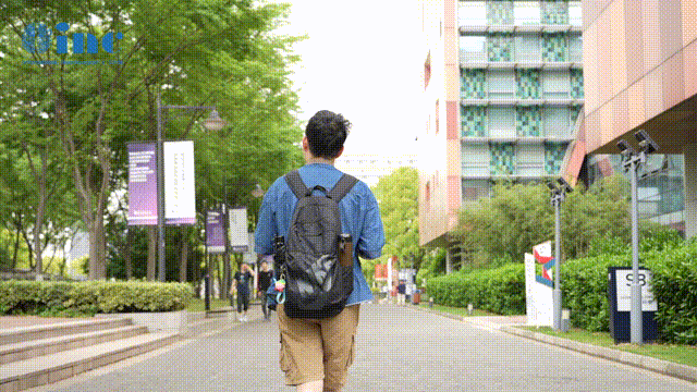 “術(shù)后可能癱瘓” ——19歲患「腦瘤」少年在遇見(jiàn)他后決心搏